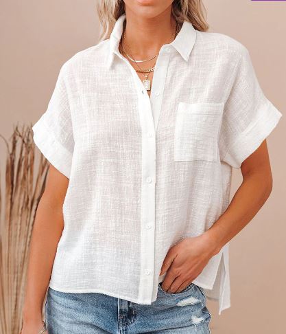 Casual and stylish shirt made of linen and cotton