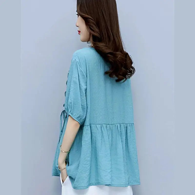 Elegant short-sleeved sweatshirt with gathering