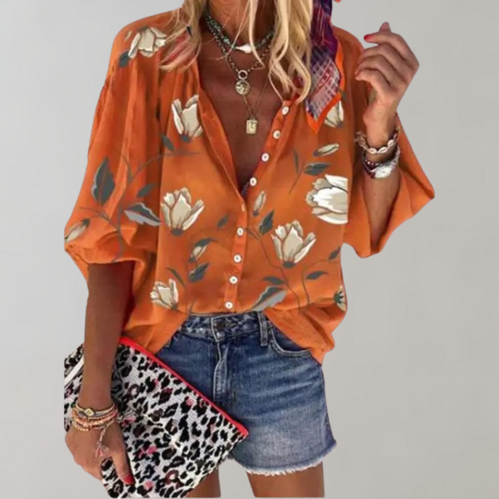 Summery women's blouse with floral pattern