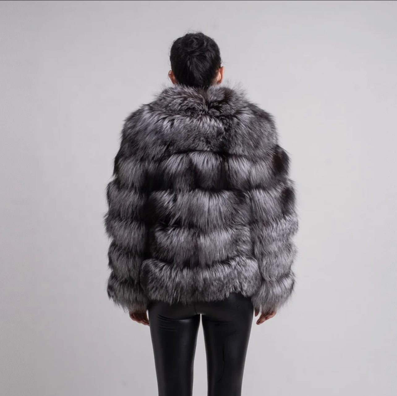 Dacy™ - Elegant Faux Fur Coat