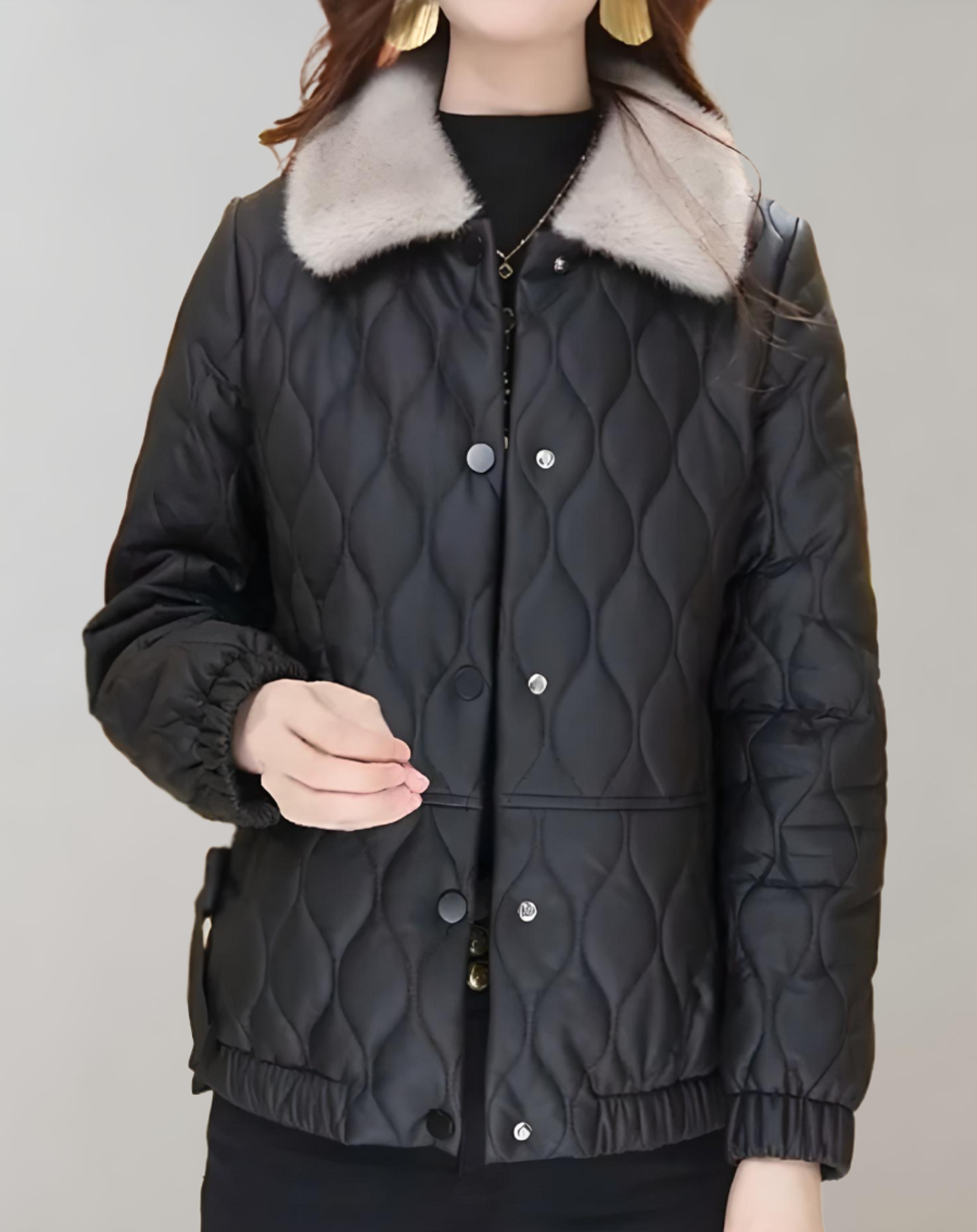 Nora - Black chunky winter coat with embossed pattern and fake fabric collars