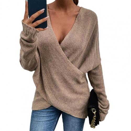 Fashionable jumper - women's long-sleeved jumper with a deep V-neckline in a single-colour knit look for casual cross-knit fashion