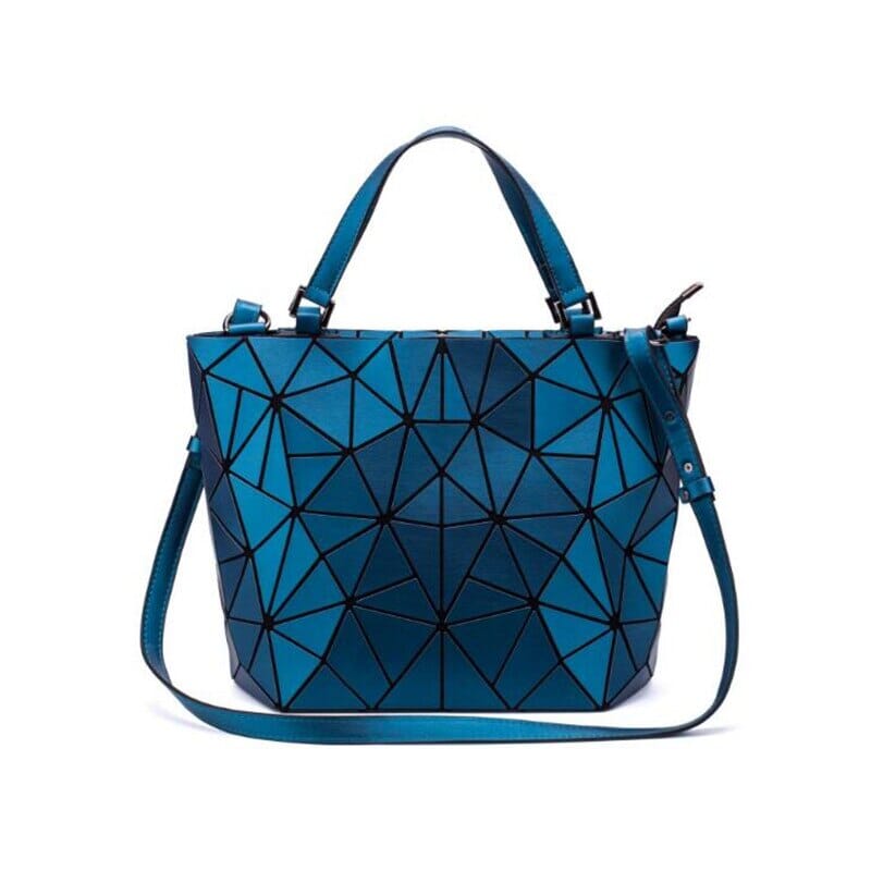 Structured carrier bag with geometric pattern