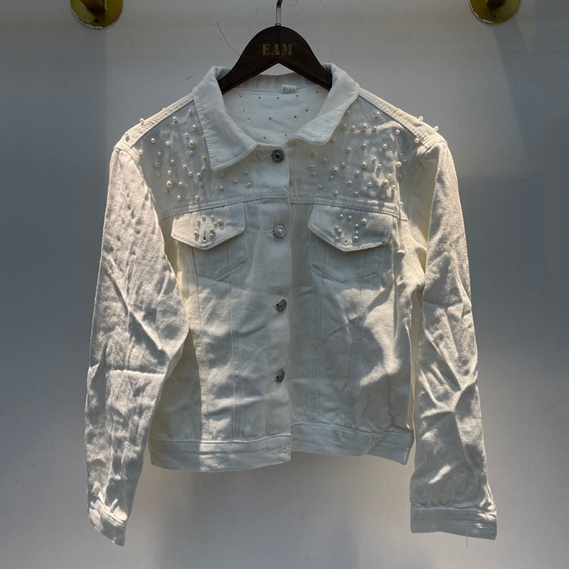 Elegant denim jacket embellished with pearls