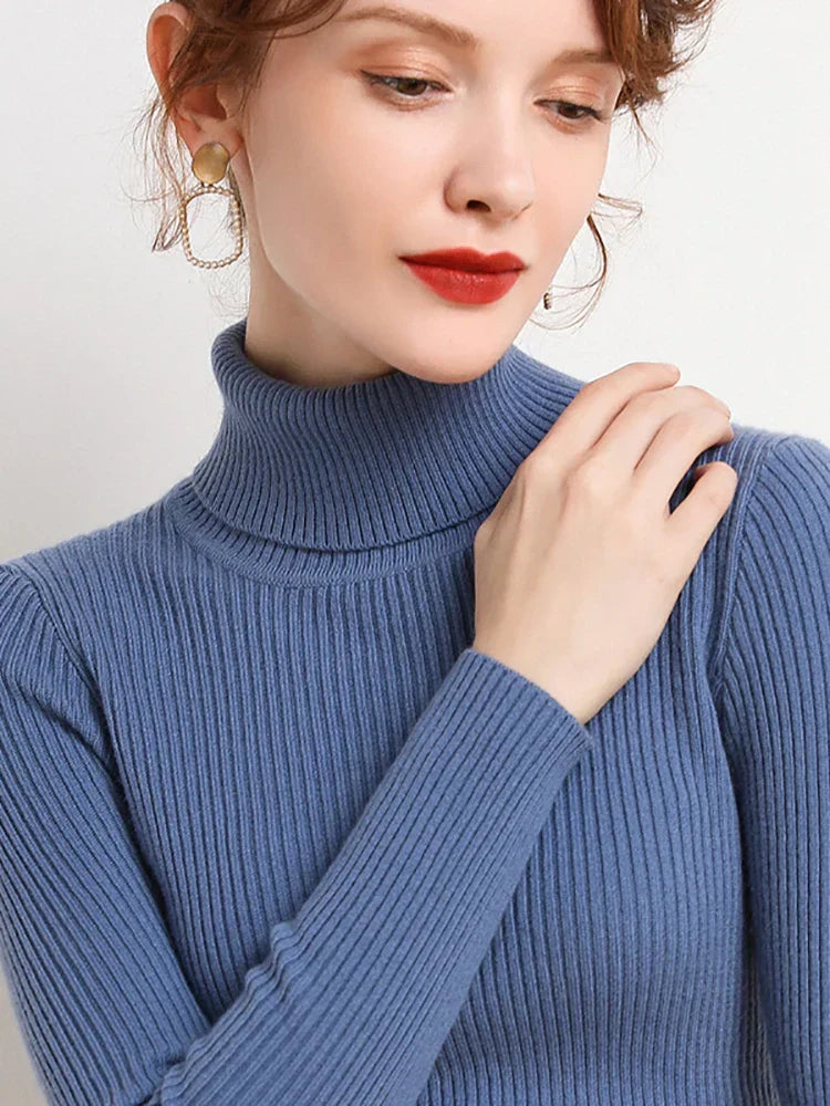 Women's autumn turtleneck knitted jumper