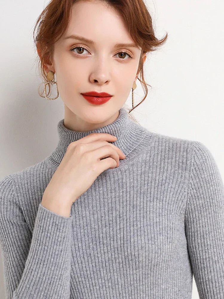 Women's autumn turtleneck knitted jumper