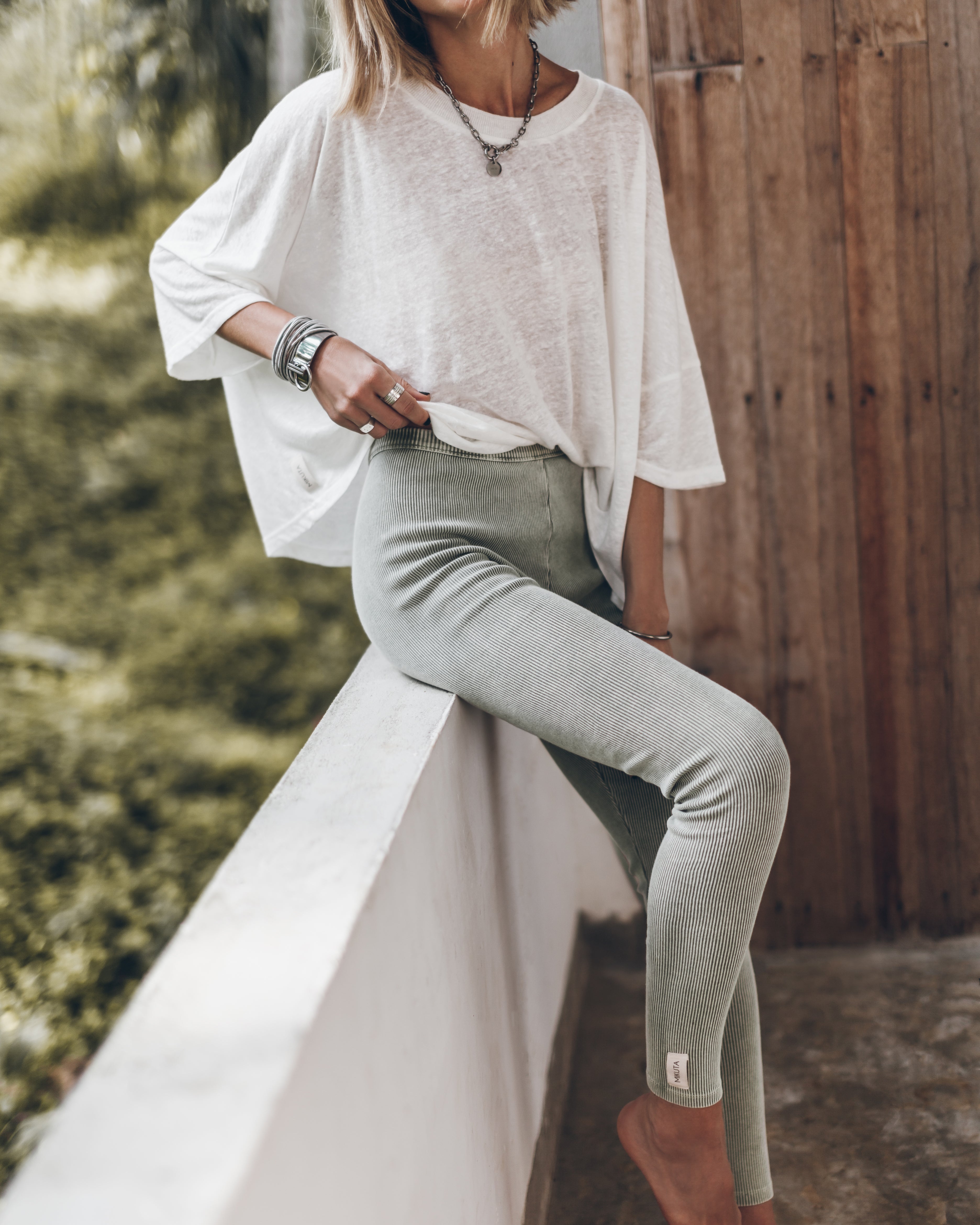 White loose linen T-shirt