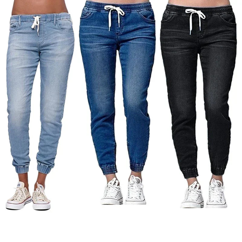 Women's jeans with low waist and bow