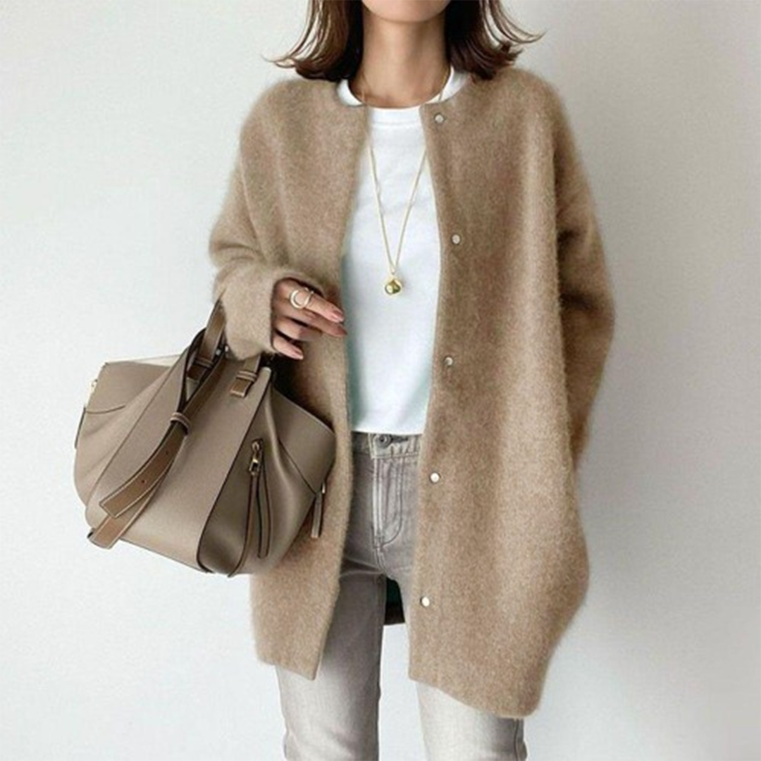 Elegant cardigan for women