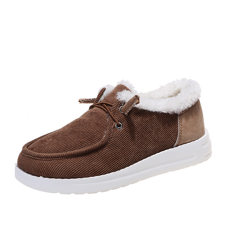 Elegant winter sneakers with fur lining