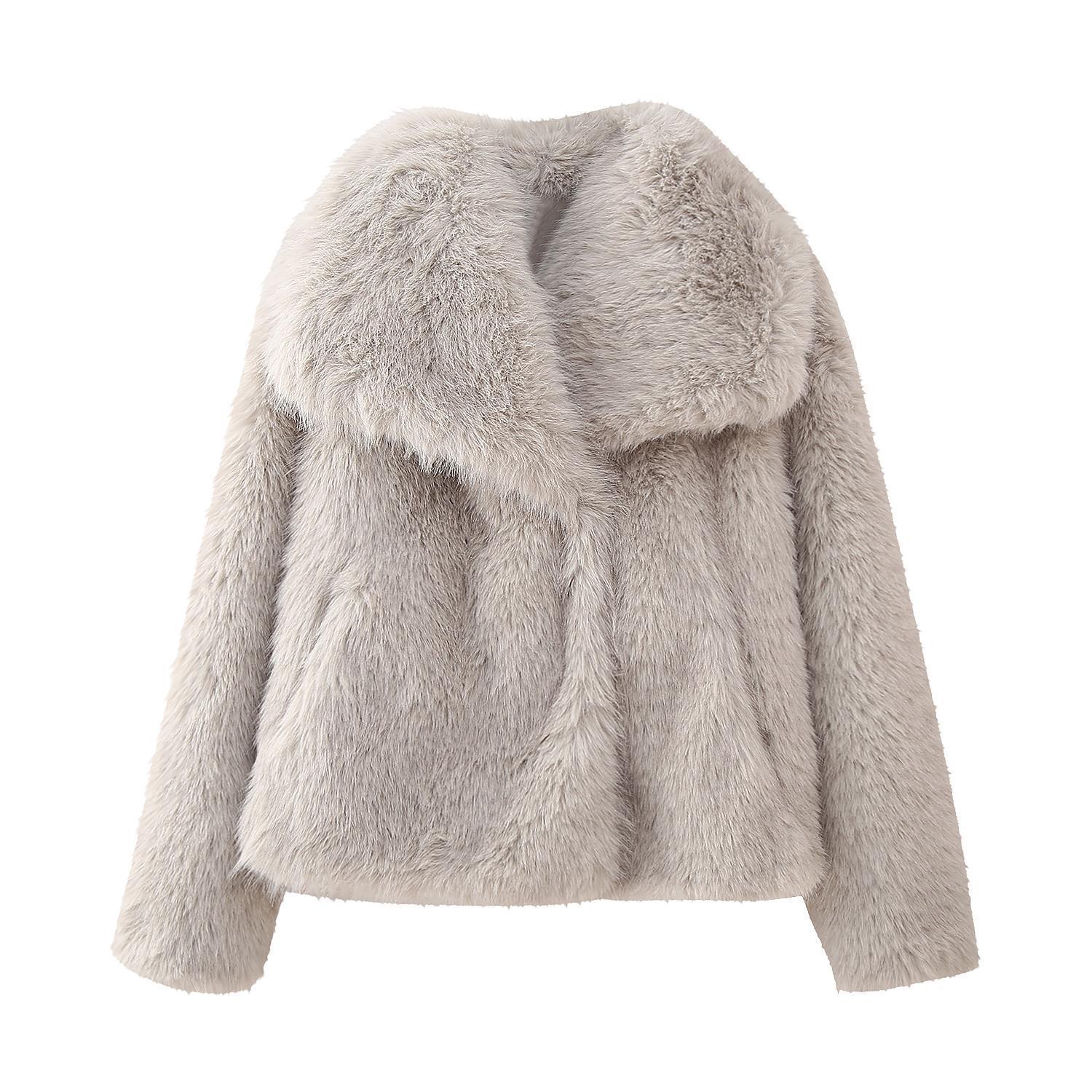 Ladies faux fur jacket Elegant