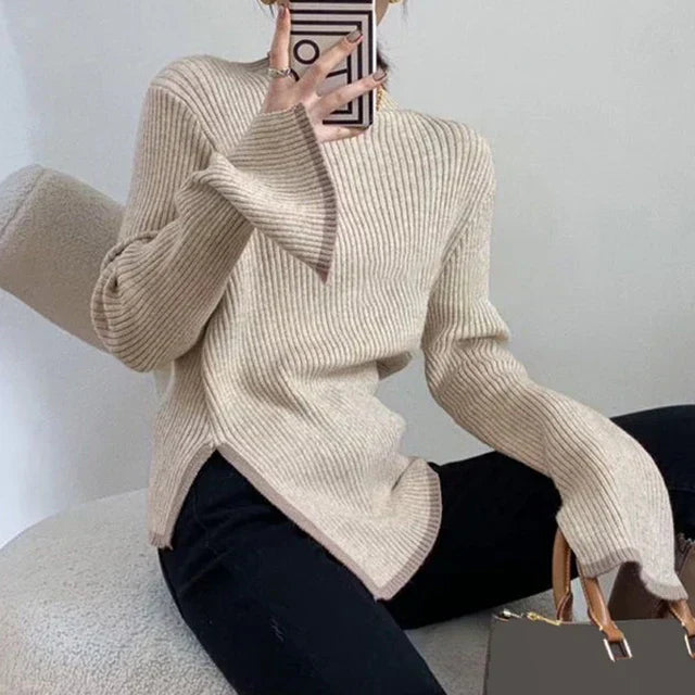 Autumn jumper with flared sleeves