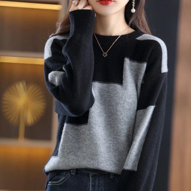 Knitted casual jumper for women