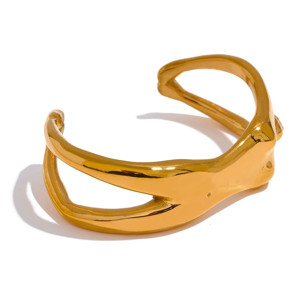 Shiny Gold Link Body Bracelet