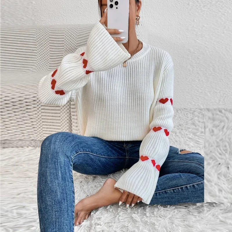 Elegant knitted jumper