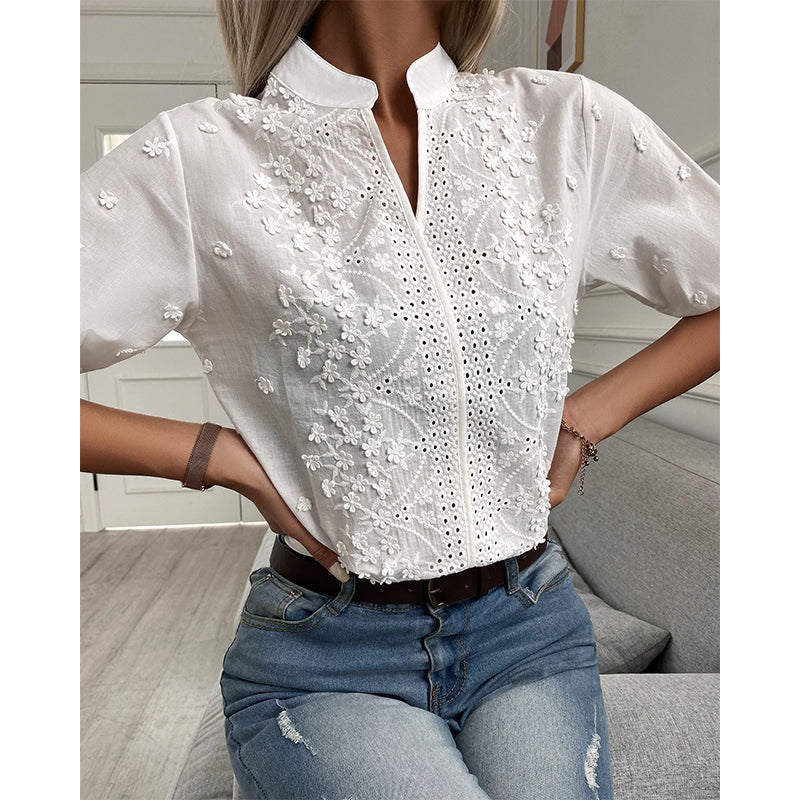 Elegant short-sleeved blouse