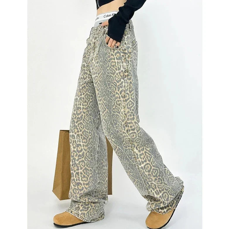 Retro leopard pattern trousers