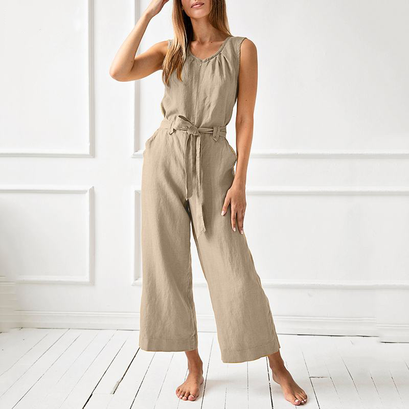 Casual jumpsuit with wide leg