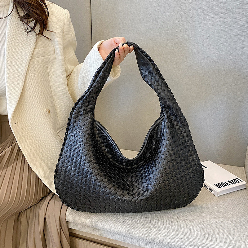 Maria - Shoulder bag made of woven eco-leather