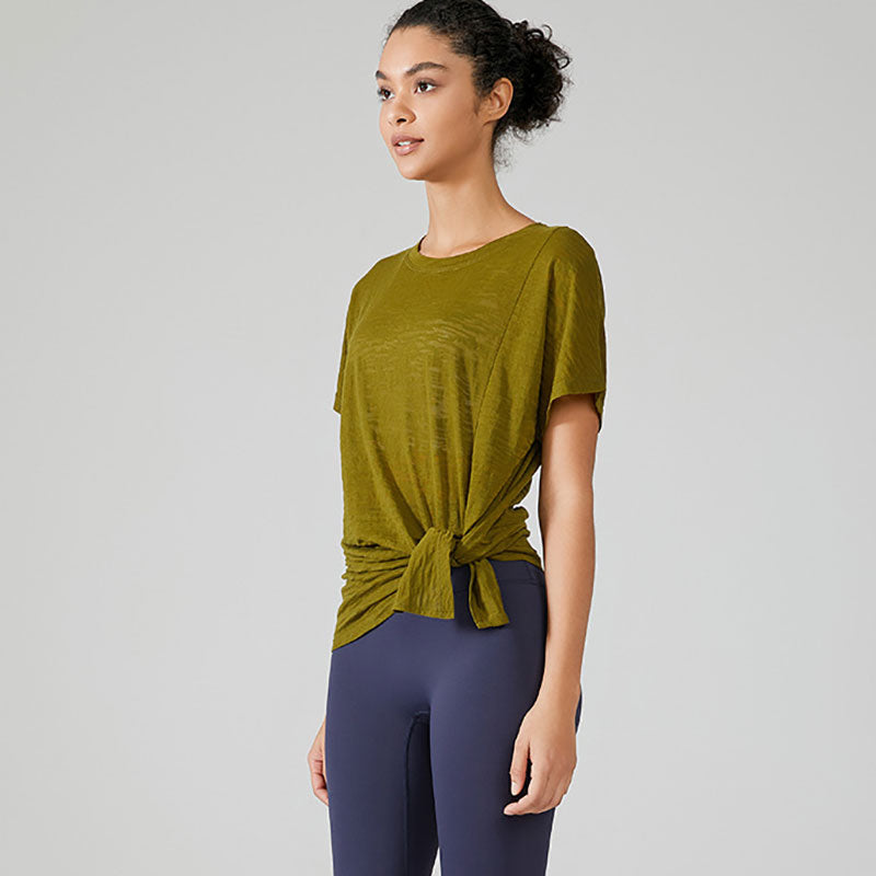 Yoga sports top with stylish knot binding