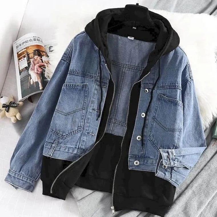 Fashionable hooded jacket