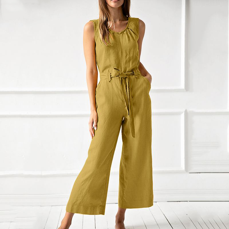 Casual jumpsuit with wide leg