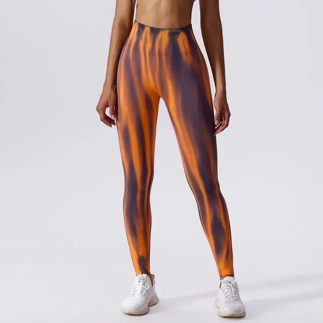 High-waisted performance leggings with seamless wave pattern