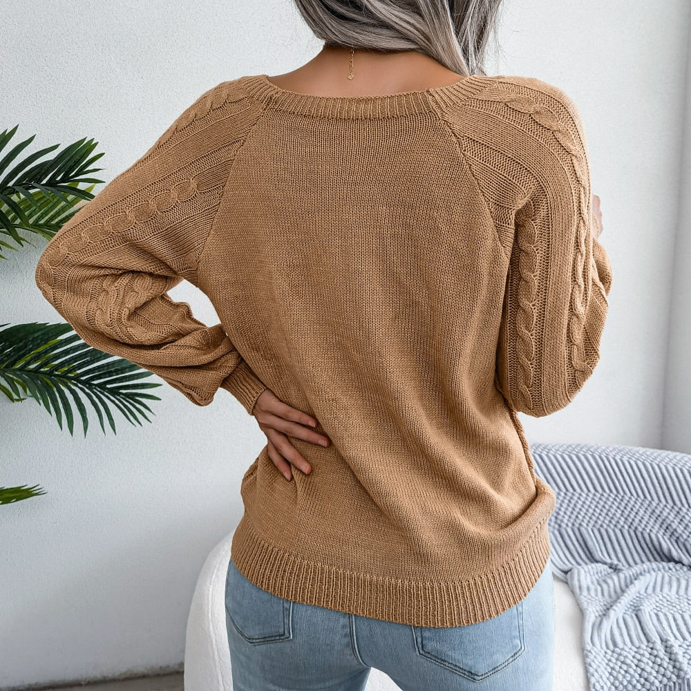 Casual knitted jumper for women