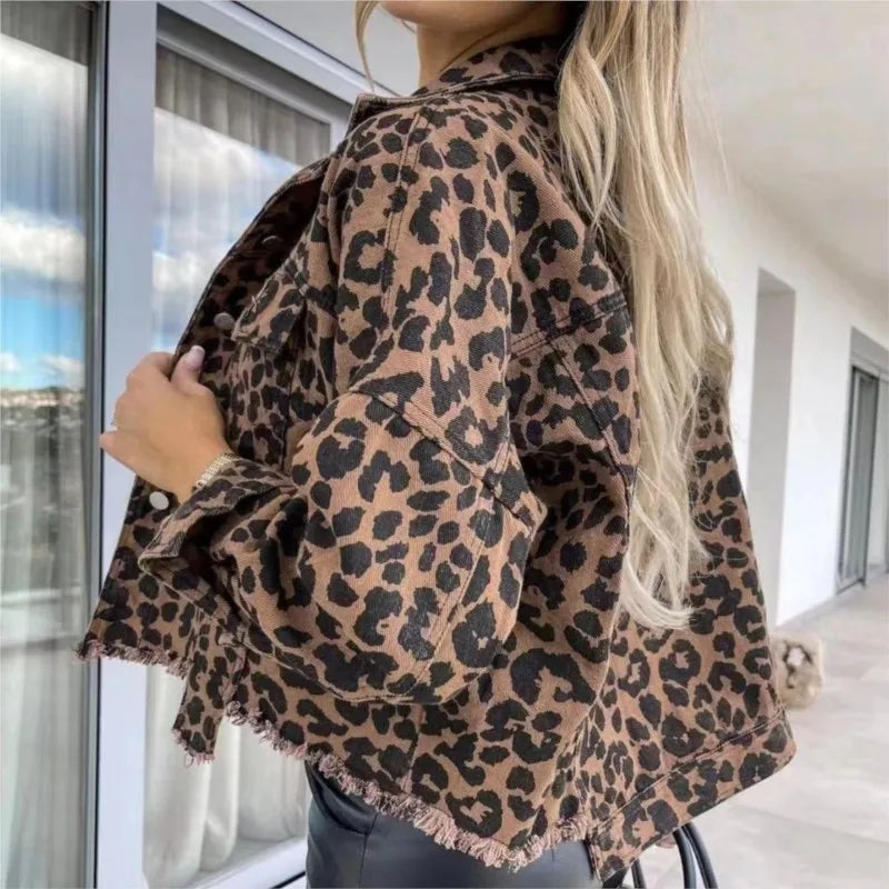 Joana - Leopard print denim jacket