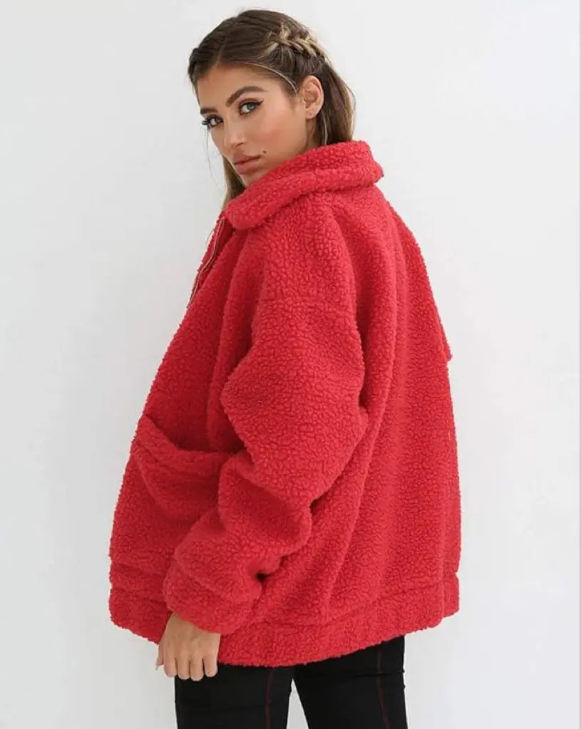 Cosy and trendy women's teddy fleece jacket