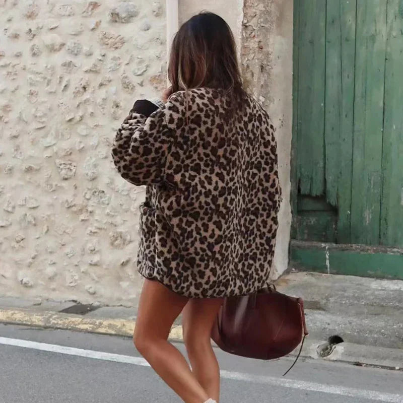 Claire - Casual Leopard Plush Jacket