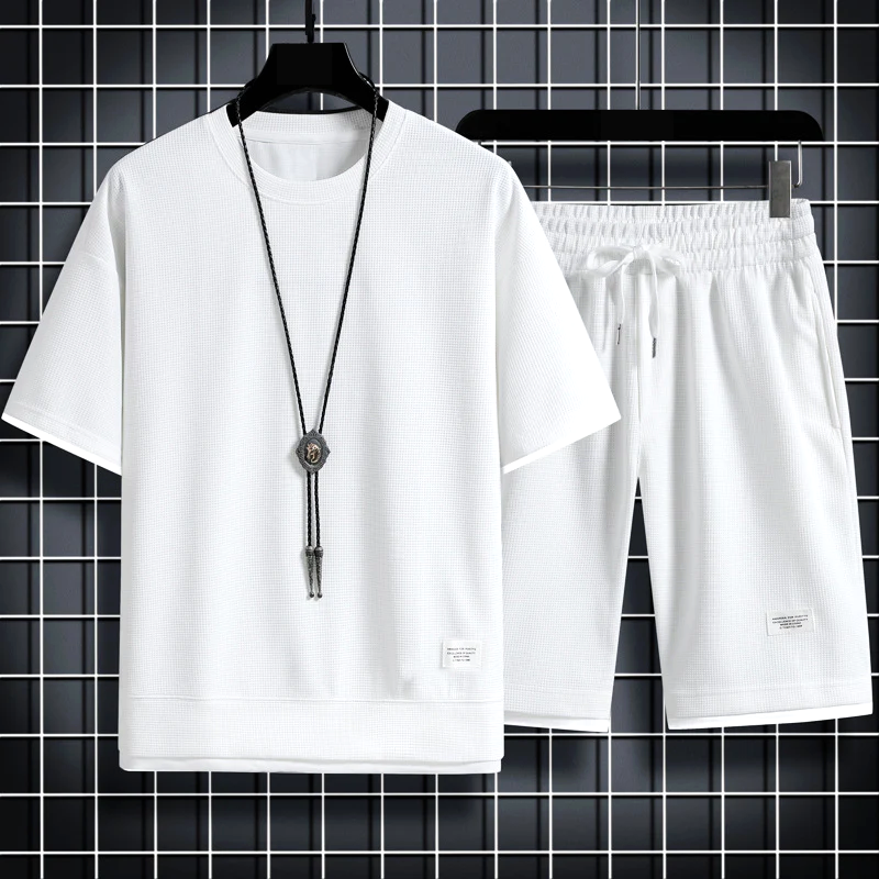 Two-piece leisure set