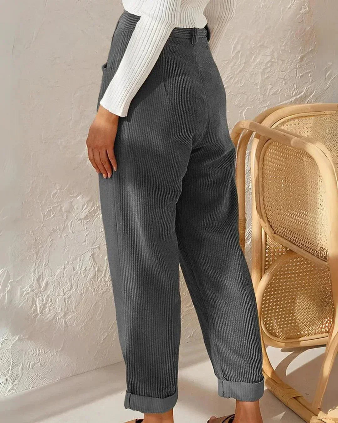 JULIA | Elegant corduroy pants