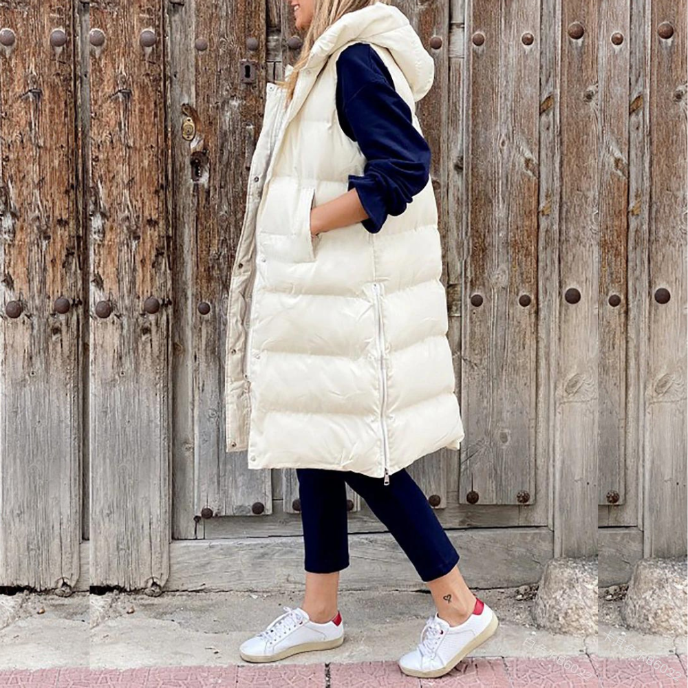 Aspen - Sleeveless Cotton Coat with Hood