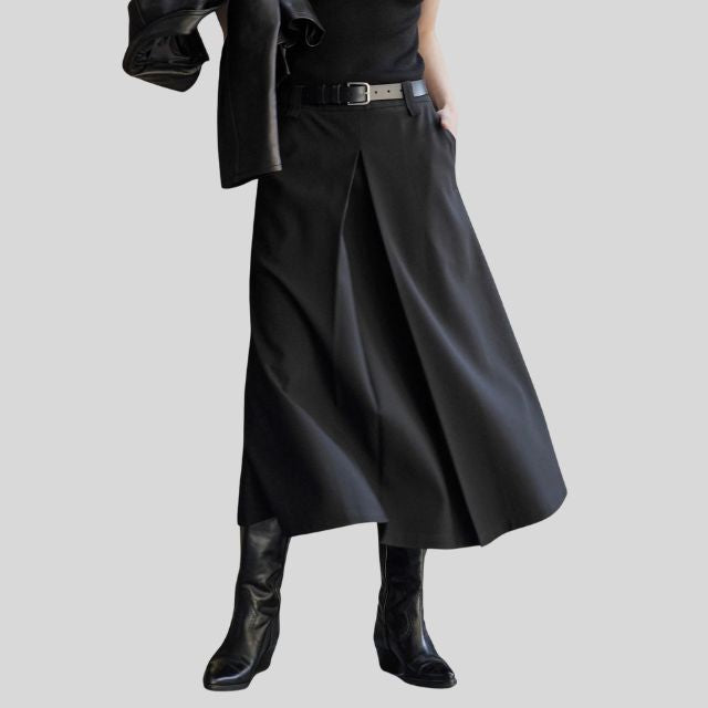 High-waisted skirt with A-line pleats