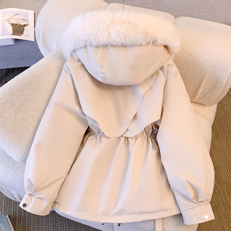 Elegant winter coat for women