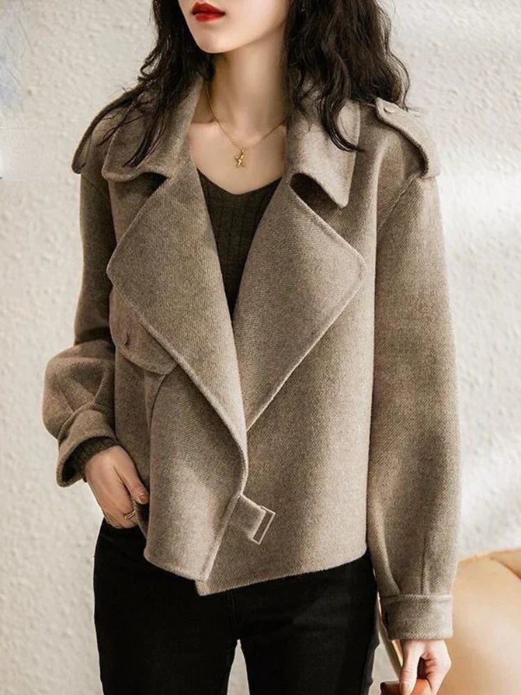 Lillian - elegant collar down warm crepe jacket