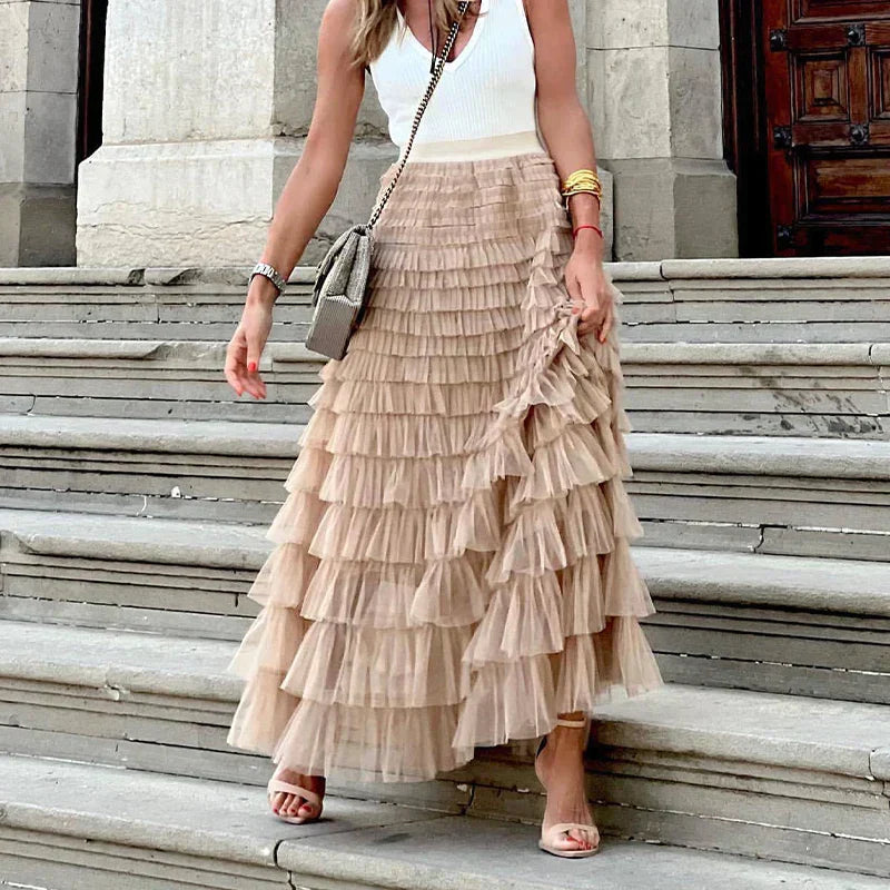 Elegant layered skirt