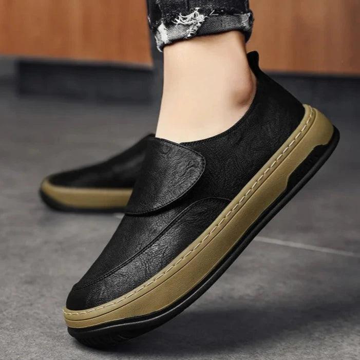 Casual slip-on shoes with contrast sole