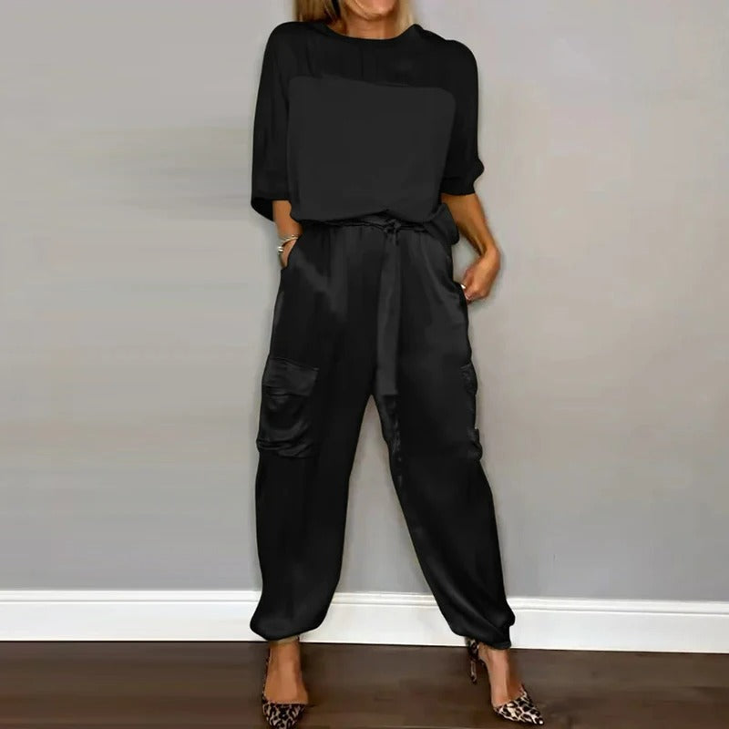 Elegant top and lace-up trousers set for women