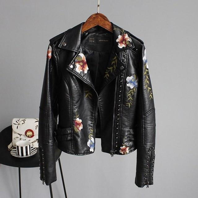 Quinn - embroidered cropped vintage jacket