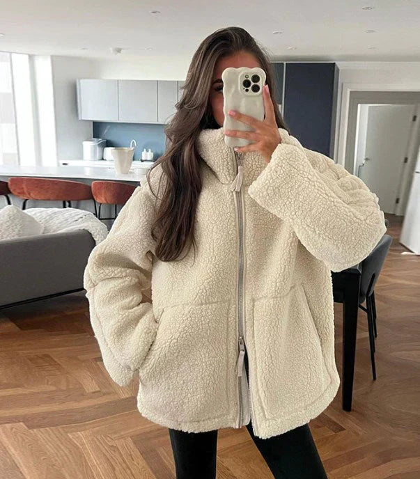 Lambswool jacket for women