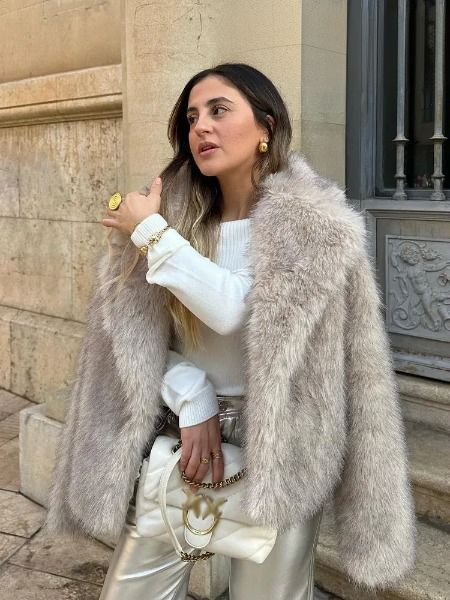 Ariah - Hip faux fur coat