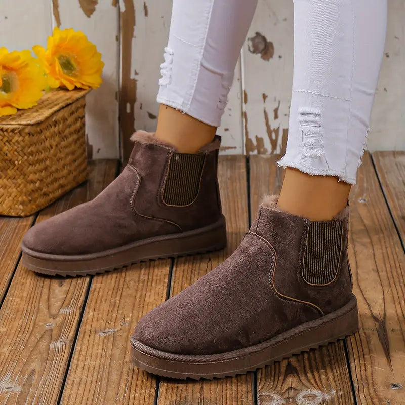 Elegant winter boots