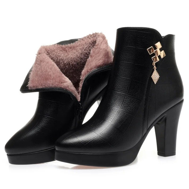 Elegant Heeled Ankle Boots