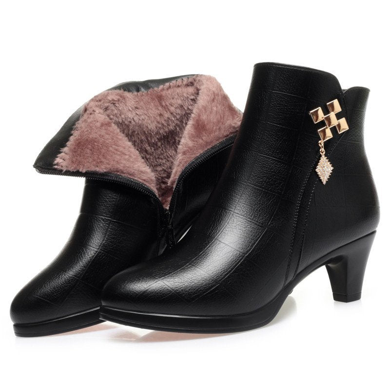 Elegant Heeled Ankle Boots