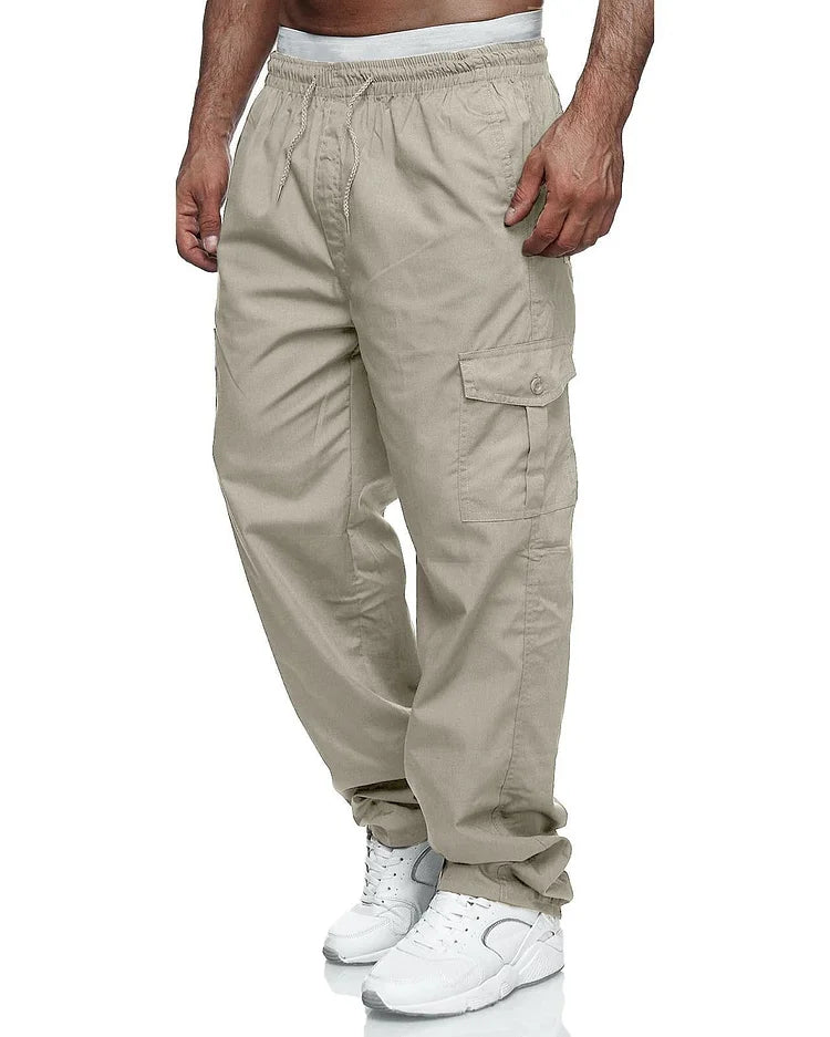 Men's cargo trousers in a relaxed fit