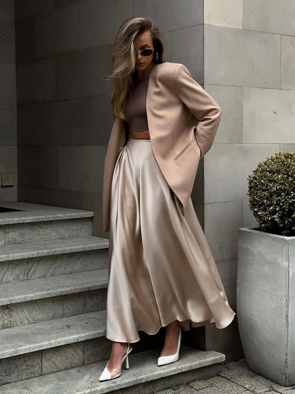 Flared maxi skirt in satin