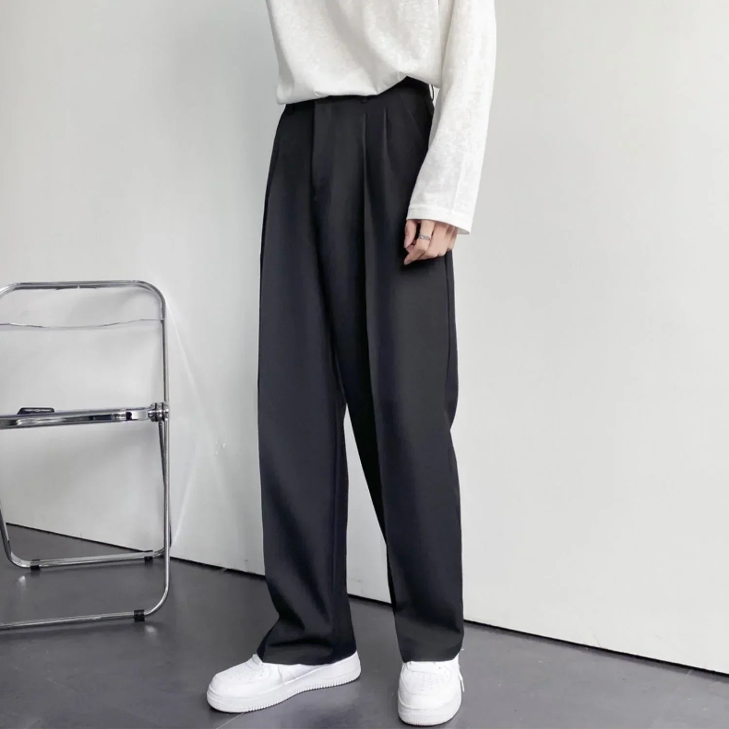 The Men's Room Paris Pants