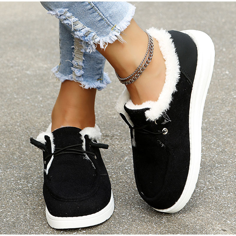 Elegant winter sneakers with fur lining